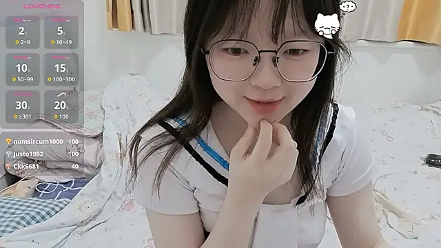 weiwei4999 Chat XXX in diretta