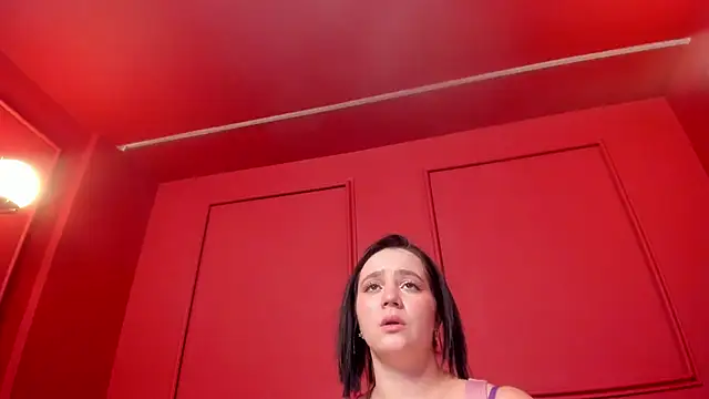 KendalWest_ élő XXX-chatje