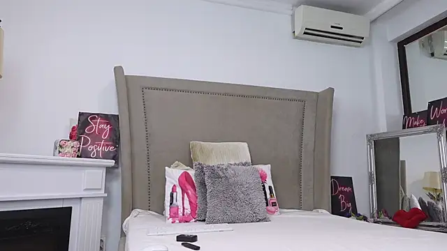 XXX chat uživo modela LexyRene