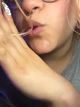 Sophia_Weest99 – Naživo XXX chat