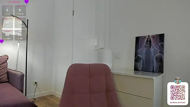 Chat XXX Live flora_off