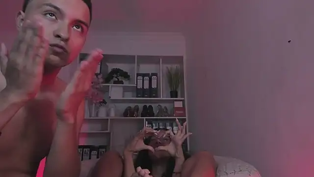 XXX chat uživo modela RicciRizzo