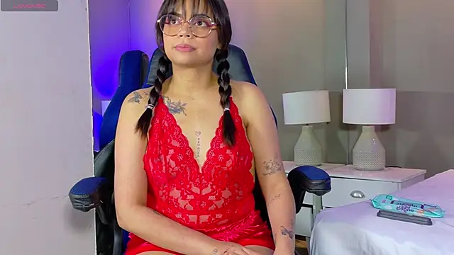 Show modela PamelaScot na web-kameri