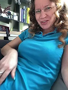 Chatroom XXX en direct de AnnikaRose