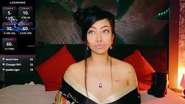 Chat +18 de ElyaQuinn ao vivo