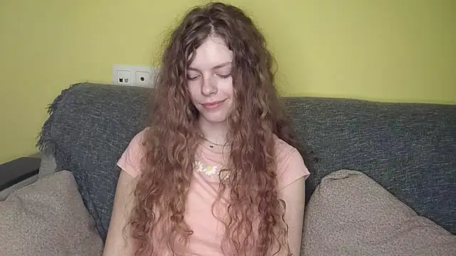 RayaNenlia live XXX chat