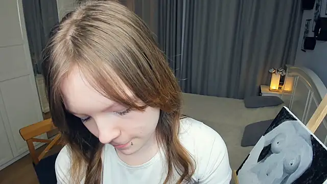 LavenderMitten Chat XXX live