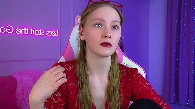 AgataFoxley – Naživo XXX chat