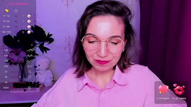 XXX chat uživo modela KindHazelHere_