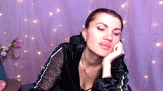 Živý XXX chat MilaLoona