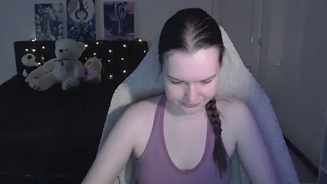 Little_flowers live XXX chat