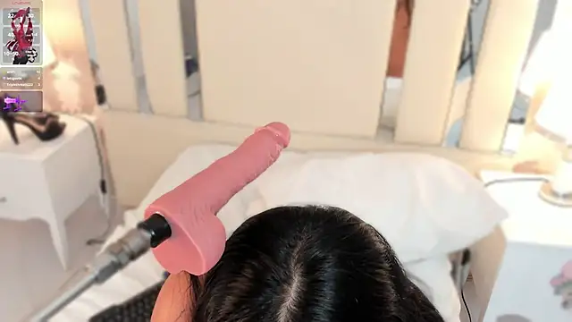 Chatroom XXX en direct de Miliaangeles