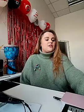 Chat +18 de Juicy_PeachLux ao vivo