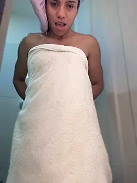 Chat +18 de Helen_Vidall ao vivo