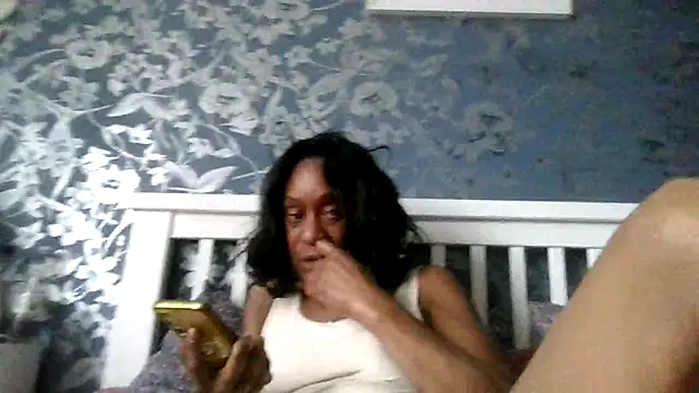 Ebony-SultryX Show in webcam