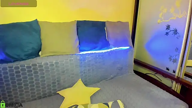 Chat +18 de SelinLi ao vivo