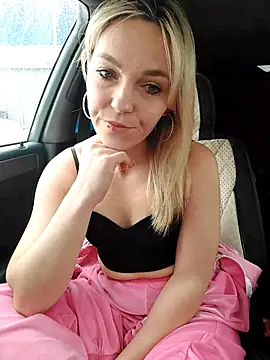 Crazy_lady69 – Naživo XXX chat