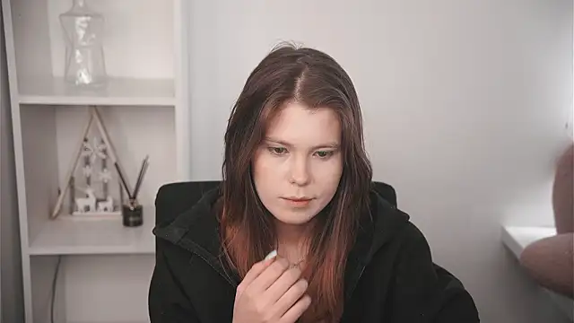 Онлайн чат XXX MarnieWootan