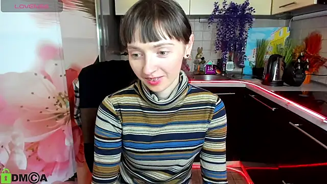 Онлайн чат XXX TayanaJons