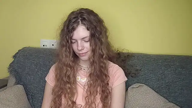 RayaNenlia – Naživo XXX chat