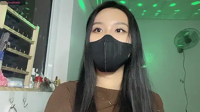 دردشة Tieu-May الجنسية المباشرة