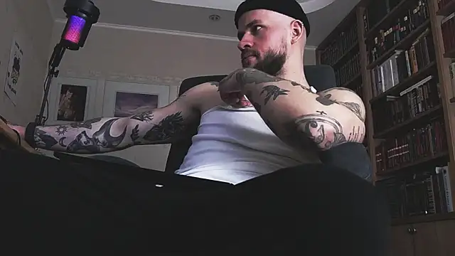 Show modela FindomJason na web-kameri