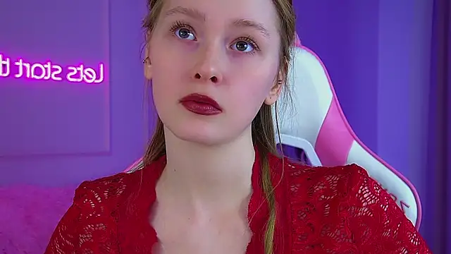 AgataFoxleyn Live XXX chat