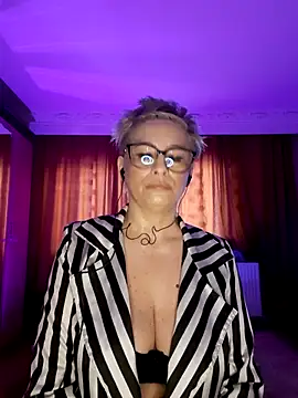 LunaBlaise's Live XXX Chat