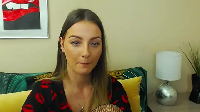 NatalieSexy Adlı Modelin Canlı XXX Sohbeti