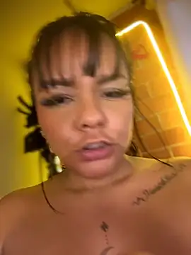 Chatroom XXX en direct de Your_HoneyXXX