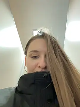 KishaMur Adlı Modelin Canlı XXX Sohbeti