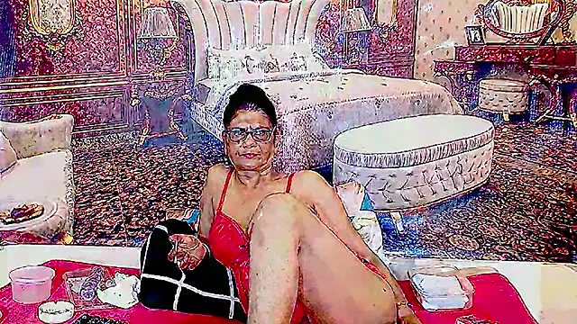 IndianAllure – Live XXX-chat