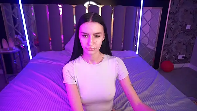 Chat +18 de Snow_WhiteeeX ao vivo