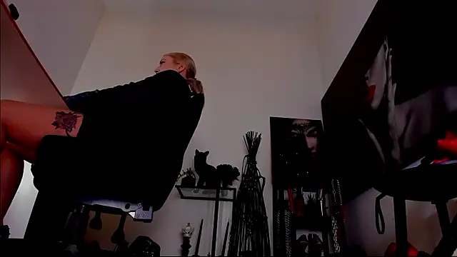 MistressDemi – Naživo XXX chat