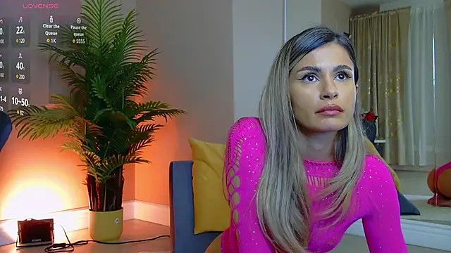 Avril_Cyrus Live XXX-chat