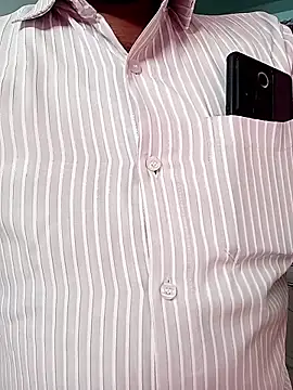 adicma123 Show in webcam