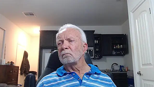 rockpoint69: διαδικτυακό σόου στην κάμερα