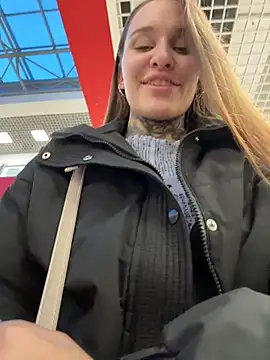 KishaMur 现场XXX聊天