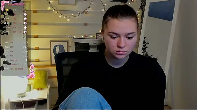 Josephine_Kiss 即  時 XXX 聊天