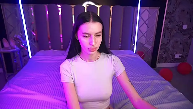 Snow_WhiteeeX 即時 XXX 聊天