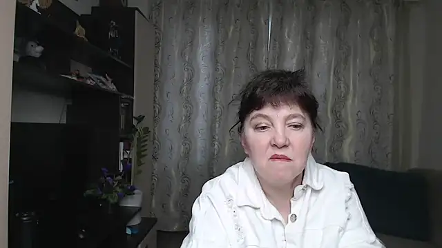 Illusionq 即時 XXX 聊天