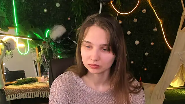 Chat +18 de TessaMill ao vivo