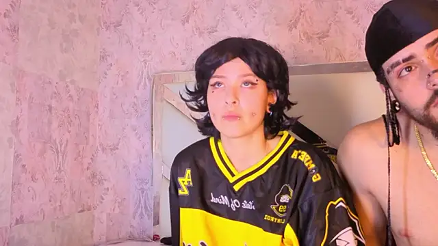 Czat XXX na żywo – Benny_and_Mark