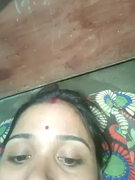 Show modela Deepjakolirr na web-kameri