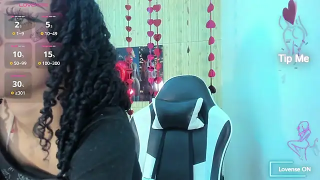 dolly_boob: онлайн-секс-чат