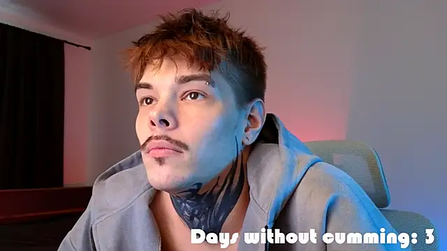 Онлайн чат XXX DENIS_HERE