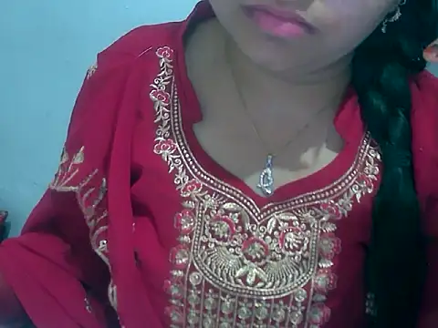 Cute_Aliyaa: онлайн-секс-чат