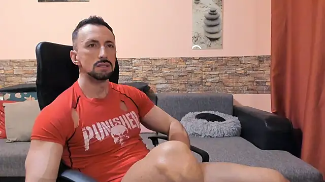 XXX chat uživo modela HotHunkTrainer