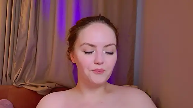 blessbinny Chat XXX in diretta