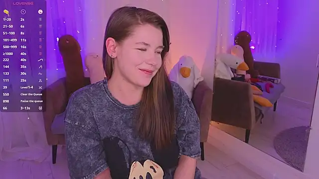 Mira_Falls Chat XXX live